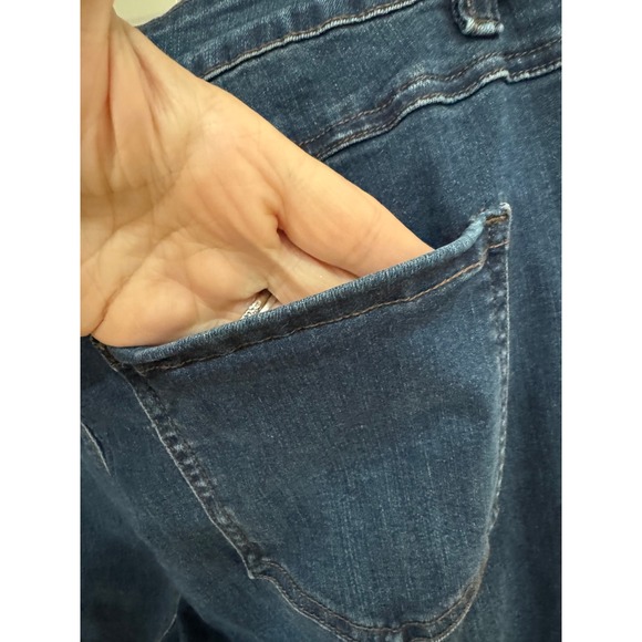 Avenue Denim Girlfriend Blue Jeans Dark Wash Size 16 Plus - Picture 13 of 15